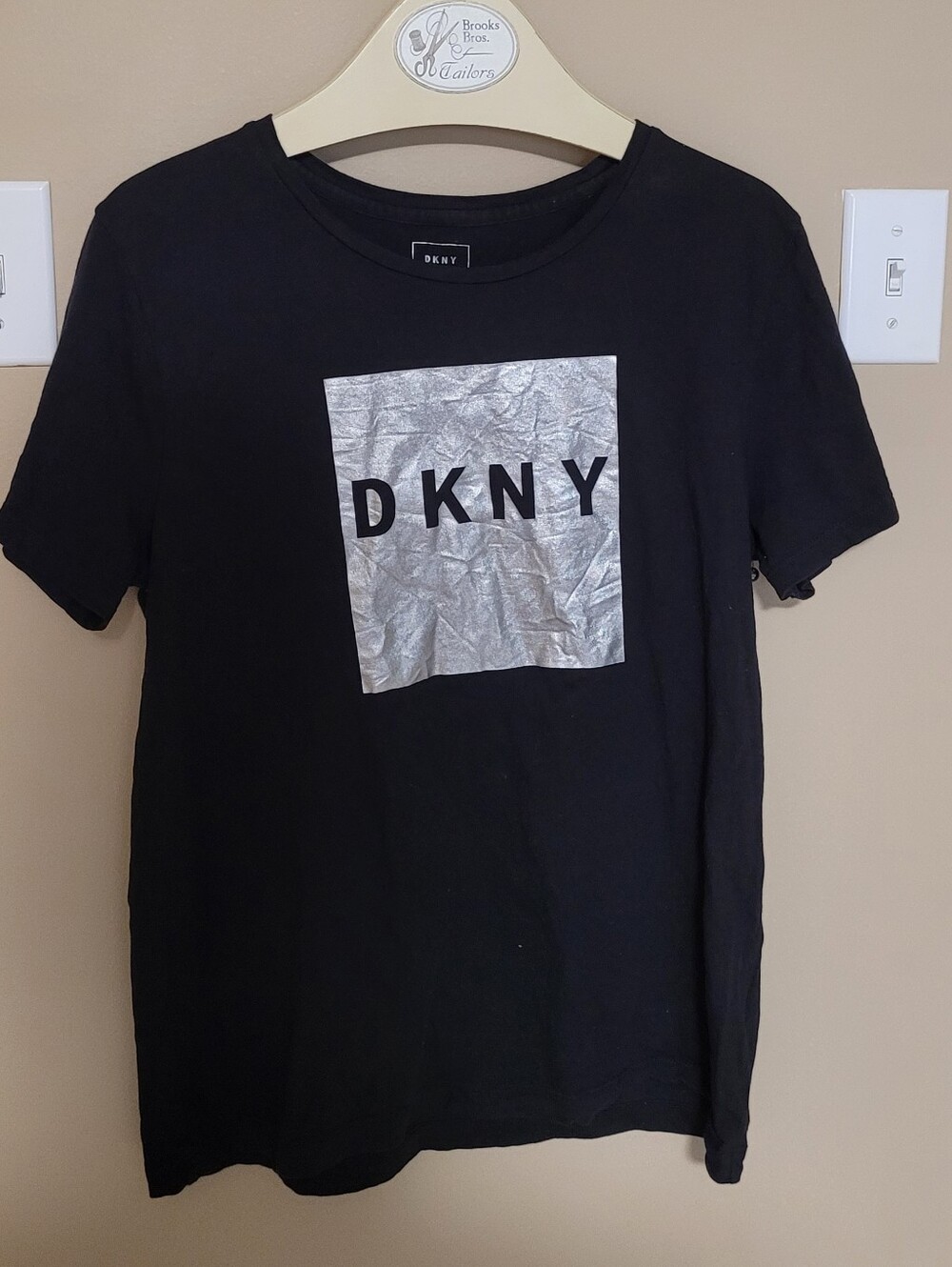 💚10 for $10💚 Bundle and save  Tee with Silver Logo Square